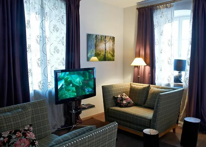 罗施之友酒店 4*