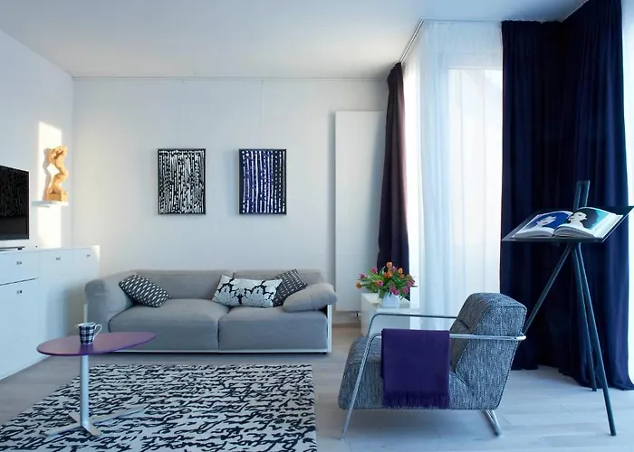 罗施之友酒店 酒店 霍恩巴赫